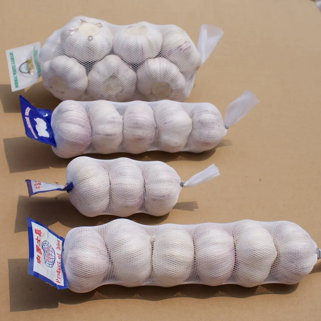 Garlic Packing Good Mesh Bag in Roll  Quality 100% Virgin Polyethylene PE in Roll China Mesh bags 